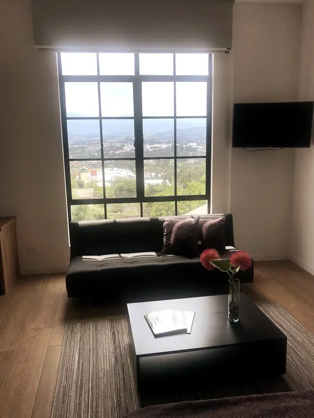 Alba Calderón 170902 i Quito, Ecuador