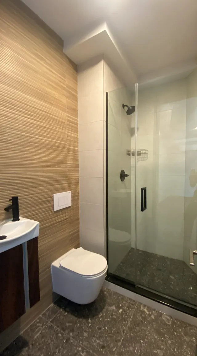 Grand Street 475