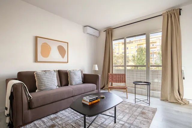 Plaça de Molina 6 em Barcelona, Espanha