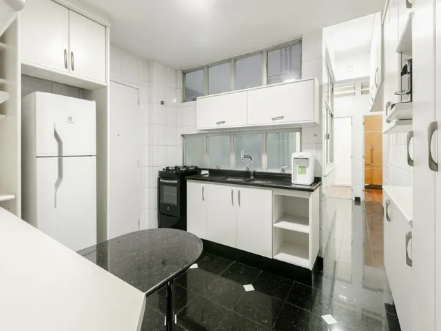 Avenida General San Martin 536