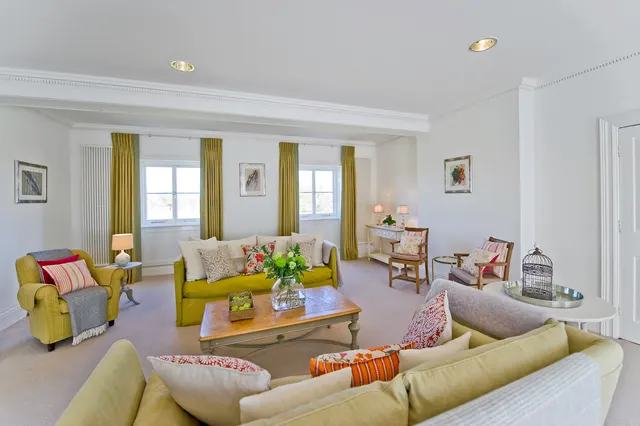 Hampton Court Road Craven House em East Molesey, Reino Unido