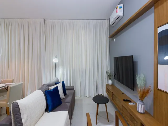 Avenida Delfim Moreira 1111
