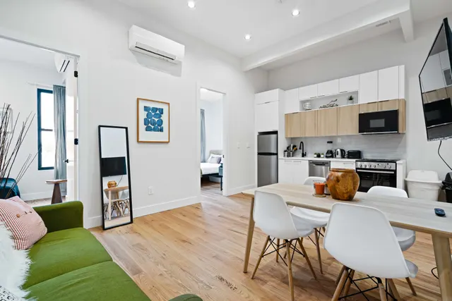 Cypress Avenue 879