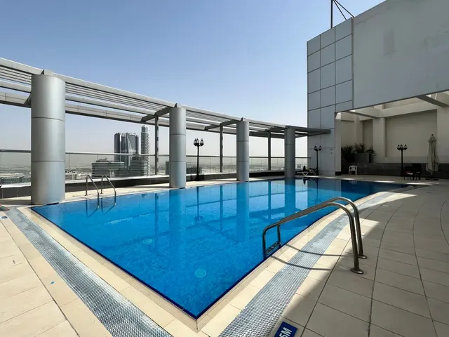 Burj Al Nujoom - Al Asayel Street - Duba