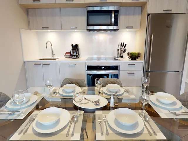 50 McCaul St 50