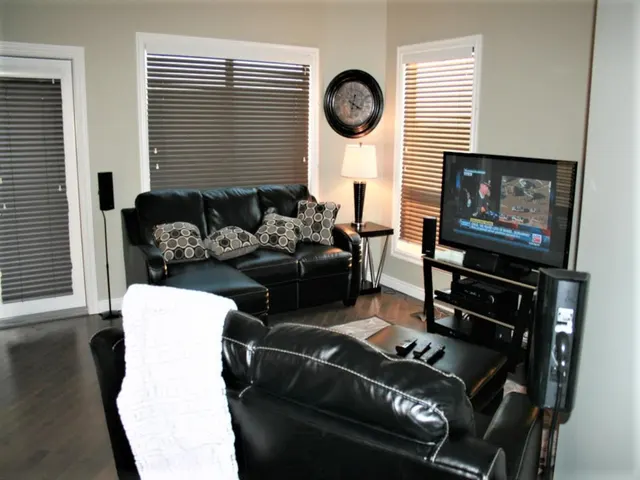 227 Pinehouse Drive 227 i Saskatoon, Canada