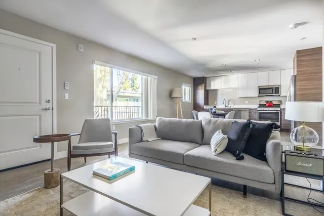 Union Avenue 225