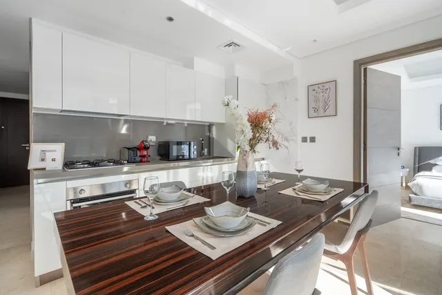 The Sterling by OMNIYAT - Al Asayel Stre