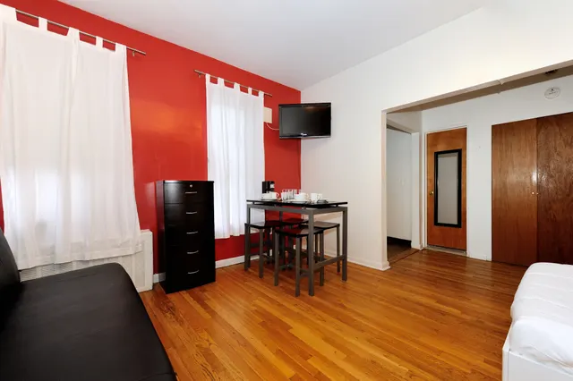 East 89th Street 201