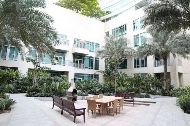Lofts West Tower, Sheikh Mohammed Bin Ra