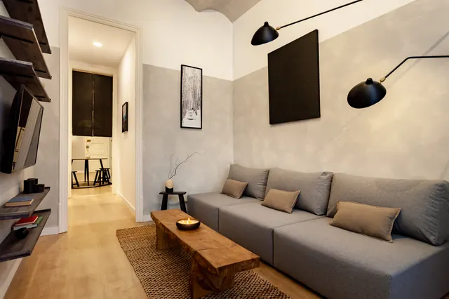 Carrer de Sant Antoni Maria Claret 8 em Barcelona, Espanha