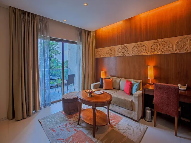 1C Naylor Road, Off Mangaldas Road