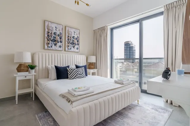 Lucky 1 Residence - Jumeirah Village - D