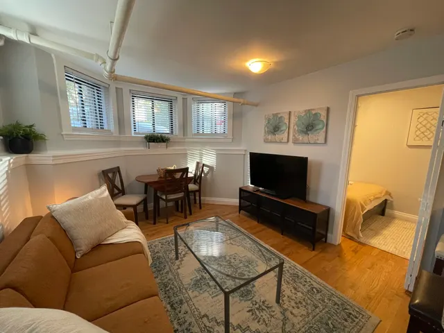 39 Glenville Avenue