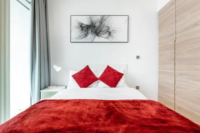 Studio One Dubai Marina - Al Seba Street