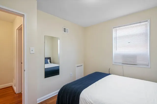 606 S Fayette St