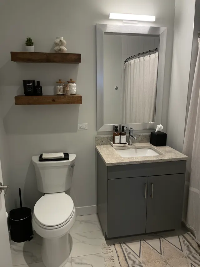 3rd Avenue 2319