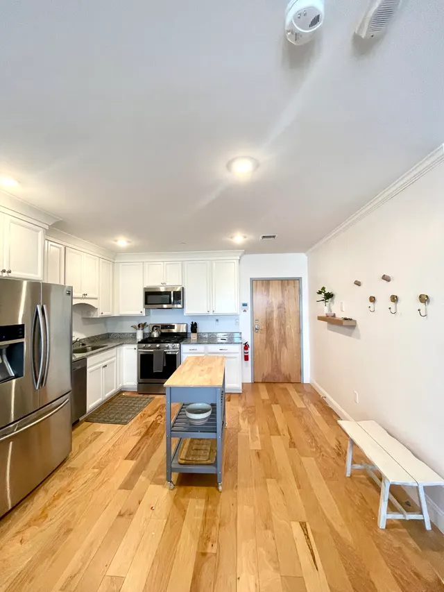1008 Tremont Street