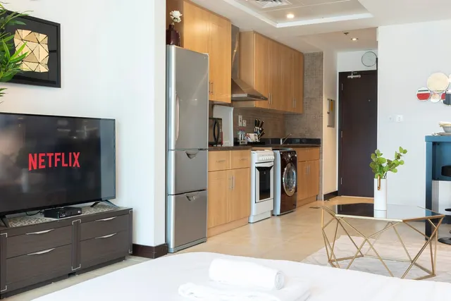 Goldcrest Views 1 - Dubai - United Arab