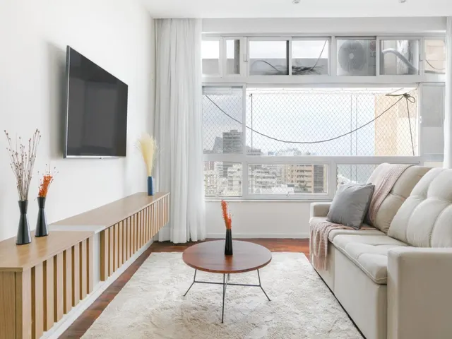 Avenida Bartolomeu Mitre 33