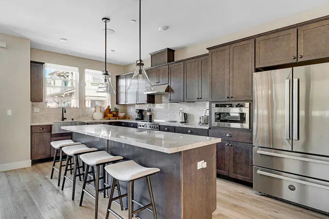 Magnolia Terrace 922