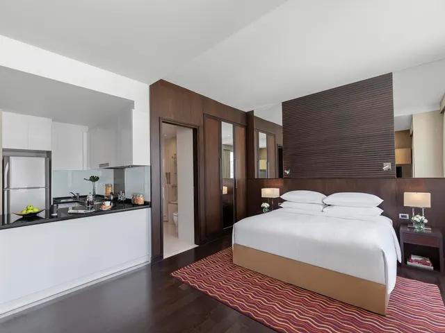 90 Sukhumvit Soi 24, Klongton em Bangkok, Tailândia