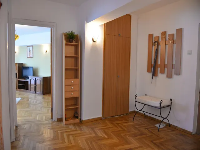 83 Victoriei Avenue 83