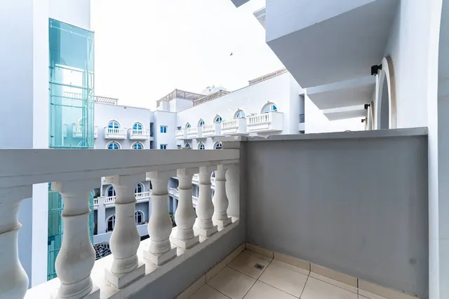 Jumeirah Village Circle 325