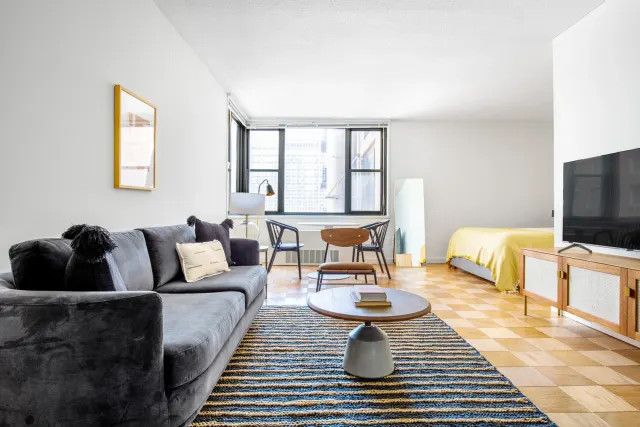 245 East 40th Street