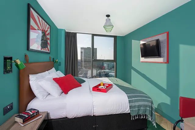 Bedroom