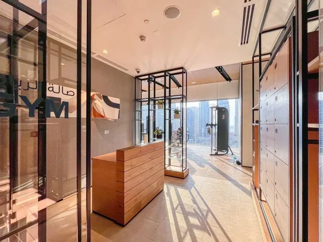 Vida Dubai Marina & Yacht Club - Dubai -