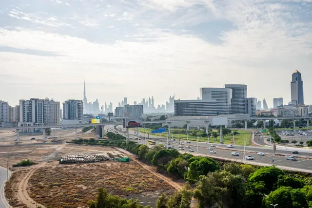Iris amber - Dubai - United Arab Emirate