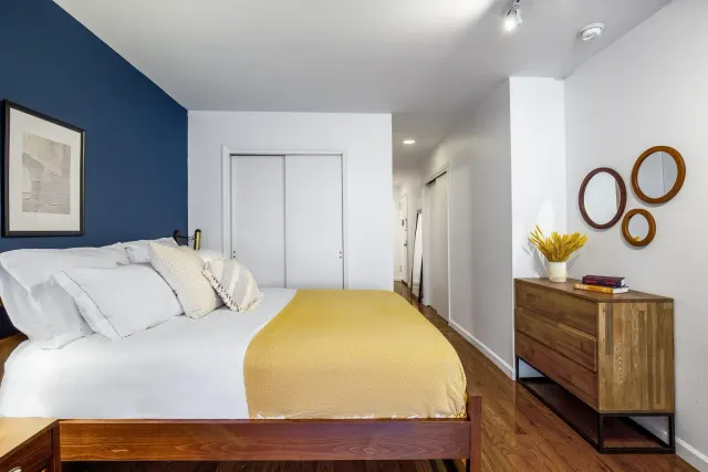 220 West 14th Street