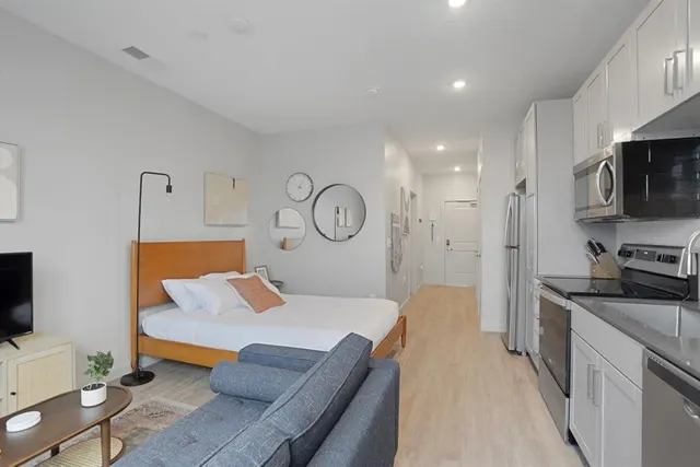 Foster St 3922