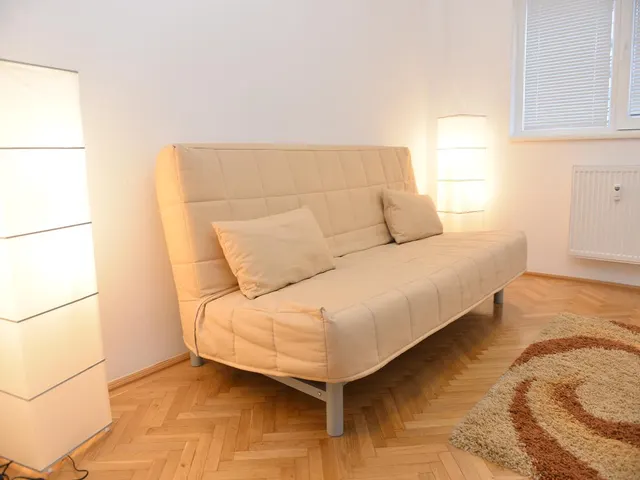 97 Iacob Felix Street 97