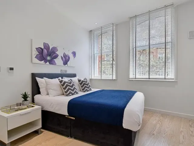 2 bedroom apartment