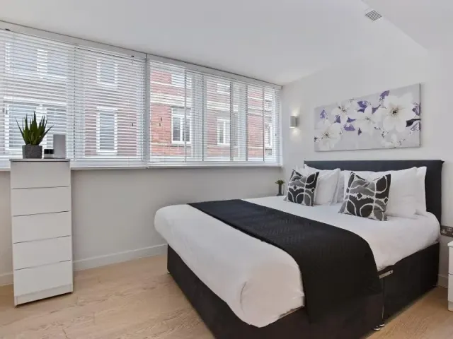 2 bedroom apartment