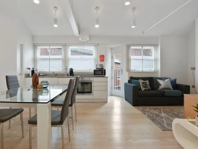 2 bedroom apartment