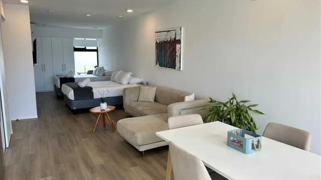 BEE SUITES ESCALANTE