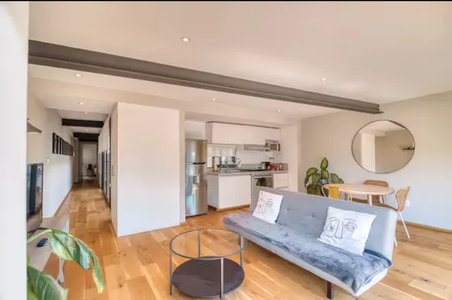 2 bedroom apartment · sleeps 5 (2)