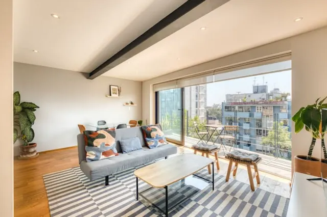 2 bedroom apartment · sleeps 1