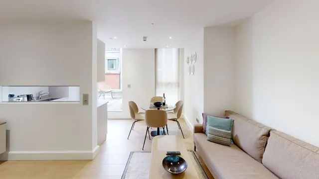 2 bedroom apartment · sleeps 1
