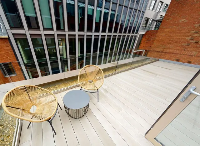 2 bedroom apartment · sleeps 1