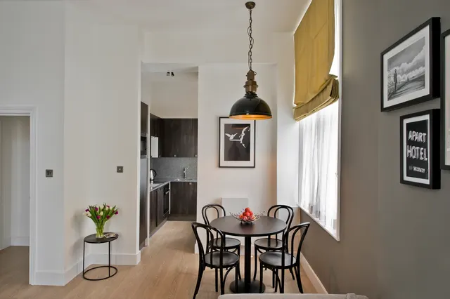 1 bedroom apartment