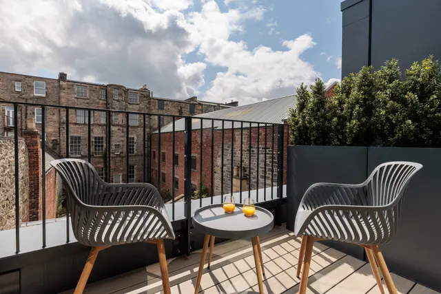 1 bedroom apartment · sleeps 2