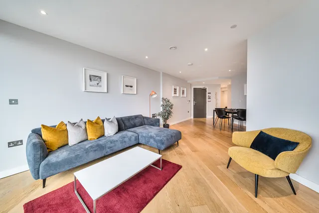2 bedroom apartment