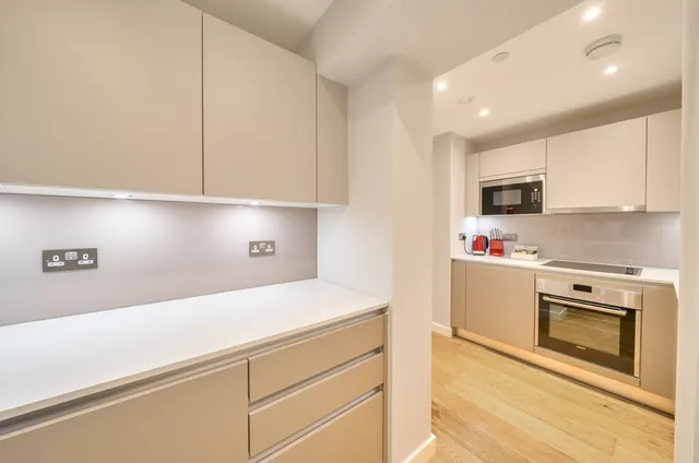 2 bedroom apartment
