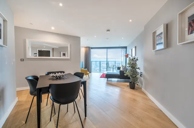 2 bedroom apartment