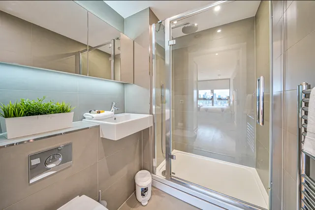 2 bedroom apartment