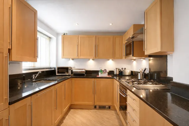 2 bedroom apartment
